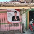 Di duga Bacalon kades Sidamulya mencuri star memasang baliho di beberapa tempat.  SIDAREJA