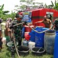 Kodim 0703/Cilacap Salurkan 3.500 Liter Air Bersih Untuk Warga Gintungreja