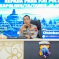 Arahan Kapolda Jateng Pada Seluruh PJU dan Kapolres Jajaran : "Polisi Bersama Masyarakat Harus Terwujud dalam Pelayanan Nyata